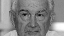 Prof. Andrzej Ajnenkiel. Fot. PAP/D. Kwiatkowski