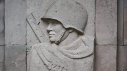 Pomnik Wdzięczności Żołnierzom Armii Radzieckiej w Parku Skaryszewskim w Warszawie Fot.PAP/M. Obara