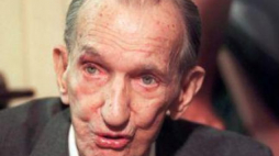 Jan Karski. Fot. PAP/T. Gzell
