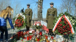 Uroczystości upamiętniające katastrofę samolotu TU-154M. Smoleńsk, Rosja, 10.04.2015.  Fot. PAP/W. Pacewicz