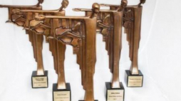 Statuetki Nagrody Kustosz Pamięci Narodowej. Fot. IPN