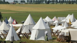 Obozowisko pod Grunwaldem. 2014 r. Fot. PAP/ T. Waszczuk
