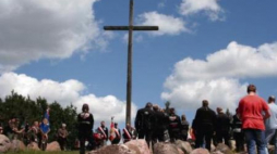 Obchody 70. rocznicy obławy z udziałem motocyklistów z Rajdu Katyńskiego. Giby, 5.2015 r. Fot. Plus Minus/Bogdan Nowacki