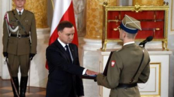 Prezydent Andrzej Duda podczas uroczystości na Zamku Królewskim. Fot. PAP/R. Pietruszka