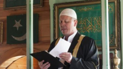 Imam Gminy Muzułmańskiej Bohoniki - Aleksander Bazarewicz. Fot. PAP/M. Zieliński