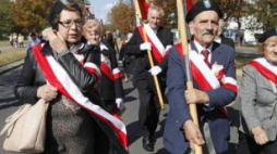 Ulicami Białegostoku przeszedł XV Międzynarodowy Marsz Żywej Pamięci Polskiego Sybiru. Fot. PAP/A. Reszko