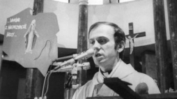 Ks. Jerzy Popiełuszko. Fot. PAP/G. Rogiński