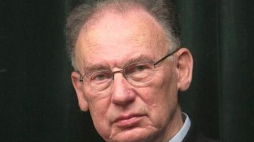Prof. Michał Głowiński Fot. PAP/Leszek Szymański