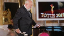 Krzysztof Penderecki odebrał nagrodę Totus 2015. Fot. PAP/L. Szymański