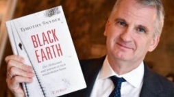 Prof. Timothy Snyder. Fot. PAP/EPA