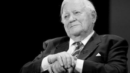 Helmut Schmidt Fot. PAP/EPA