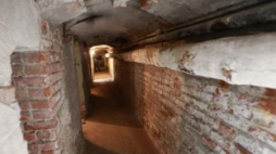 Podziemia budynku dawnej katowni Gestapo, NKWD i UB w Płocku. Fot. PAP/M. Bednarski