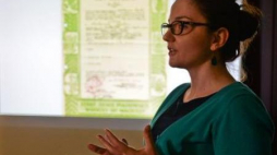 Dorota Szkodzińska, kierownik działu wydawnictw i zasobów cyfrowych Muzeum Historii Polski. Fot. PAP/M. Obara