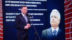 Prezydent Andrzej Duda na konferencji nt. polityki zagranicznej prezydenta Lecha Kaczyńskiego. Fot. PAP/Jacek Turczyk