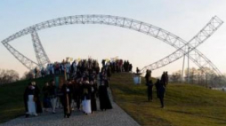 Ceremonia pogrzebowa ojca Jana Góry na Polach Lednickich. Fot. PAP/J. Kaczmarczyk