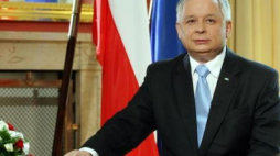Prezydent Lech Kaczyński podczas orędzia do narodu 19.08.2008. Fot. PAP/R. Pietruszka