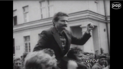 Fragmenty filmu "Robotnicy '80"