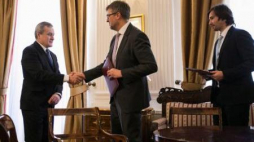 Wicepremier, min. kultury prof. P. Gliński, dyr. MHP R. Kostro, prezes pracowni WXCA S. Wroński. Fot. D. Matloch/MKiDN