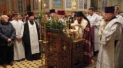Ordynariusz diecezji białostocko-gdańskiej abp Jakub w soborze św. Mikołaja w Białymstoku. Fot. PAP/A. Reszko