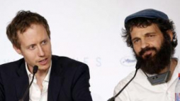 Reżyser Laszlo Nemes i aktor Geza Rohrig. Fot. PAP/EPA