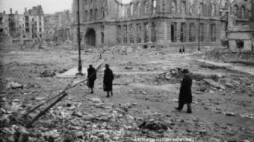 Słuchowisko „Powroty”. Źródło: Dom Spotkań z Historią