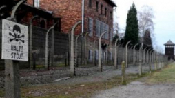 Teren b. niemieckiego nazistowskiego obozu KL Auschwitz-Birkenau. Fot. PAP/A. Grygiel