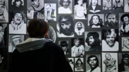 Fragment wystawy „Po co wojny są na świecie” w Pawilonie Emilia Muzeum Sztuki Nowoczesnej. Fot. PAP/B. Zborowski