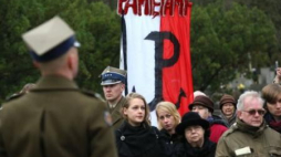 Uroczystości pogrzebowe Marii Stypułkowskiej-Chojeckiej na Cmentarzu Wojskowym na Powązkach. Fot. PAP/T. Gzell