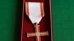 Krzyż Wolności i Solidarności. Fot. PAP/J. Kaczmarczyk