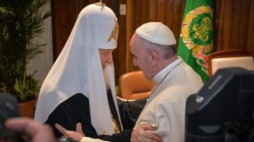 Spotkanie papieża Franciszka i patriarchy moskiewskiego i całej Rusi Cyryla. Fot. PAP/EPA