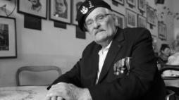 Samuel Willenberg. Fot. PAP/G. Jakubowski