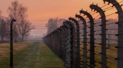 Teren b. niemieckiego nazistowskiego obozu KL Auschwitz-Birkenau. Fot. PAP/A. Grygiel
