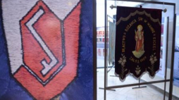 Wystawa sztandarów ZPwN w Sejmie, otwarta po konferencji „Berlin-Warszawa - wczoraj i dziś”. Fot. PAP/J. Turczyk