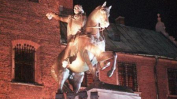 Pomnik Tadeusza Kościuszki na Wawelu. Fot. PAP/J. Bednarczyk