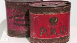 Wystawa “Skarbonki i portmonetki” w Muzeum Mazurskim w Szczytnie. Fot. PAP/T. Waszczuk 