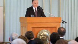 Prezydent Andrzej Duda podczas wystąpienia w Norweskim Instytucie Noblowskim w Oslo. Fot. PAP/P. Supernak