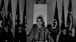 Rudolf Hess przemawia do młodzieży niemieckiej z okazji urodzin Adolfa Hitlera. Berlin, 1940.04.20. Źródło: NAC 