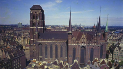 Bazylika Mariacka w Gdańsku 1977 r. Fot. PAP/K. Kamiński