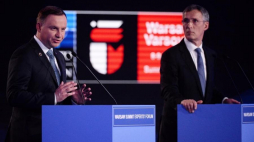 Prezydent Andrzej Duda oraz sekretarz generalny NATO Jens Stoltenberg. Fot. PAP/B. Zborowski