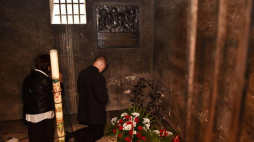 Cela śmierci o. Maksymiliana Kolbego w b. niemieckim obozie Auschwitz. Fot. PAP/J. Bednarczyk