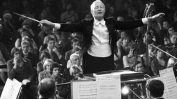 Witold Lutosławski podczas XXIX Międzynarodowego Festiwalu "Warszawska Jesień" w 1978 r.Fot. PAP/Z. Matuszewski