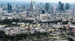 Warszawa z lotu ptaka - widok na centrum miasta. Fot. PAP/J. Kamiński