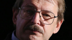 Prof. Grzegorz Nowik z Instytutu Studiów Politycznych PAN. Fot. PAP/L. Szymański