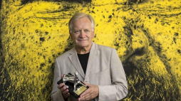 Andrzej Seweryn z nagrodą festiwalu w Locarno dla najlepszego aktora. Fot. PAP/EPA