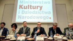 Ogłoszenie konkursu na scenariusz filmu o historii Polski. Fot. PAP/M. Obara