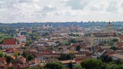 Panorama Wilna z Góry Zamkowej. Fot. PAP/J. Undro