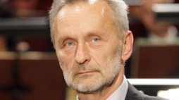 Prof. Andrzej Żbikowski. Fot. PAP/G. Jakubowski
