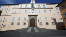 Pałac Apostolski w Castel Gandolfo. Fot. PAP/EPA