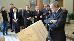 Wicepremier, ministr kultury i dziedzictwa narodowego Piotr Gliński w Akademii Sztuki w Szczecinie. Fot. PAP/M. Bielecki