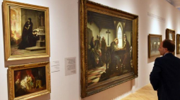 Wystawa "Złoty wiek malarstwa węgierskiego 1836-1936" w Muzeum Narodowym w Krakowie. Fot. PAP/J. Bednarczyk